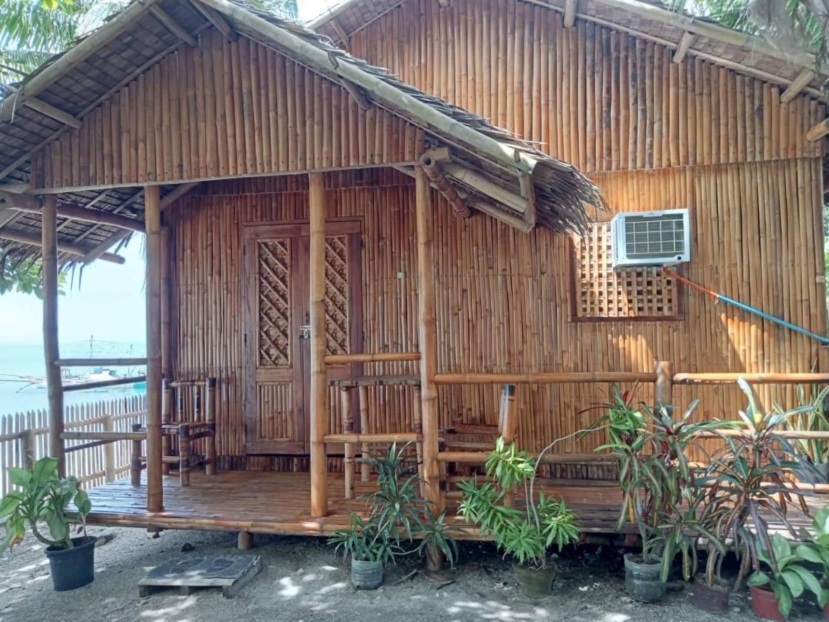 Treasure Beach Resort Carles Ngoại thất bức ảnh
