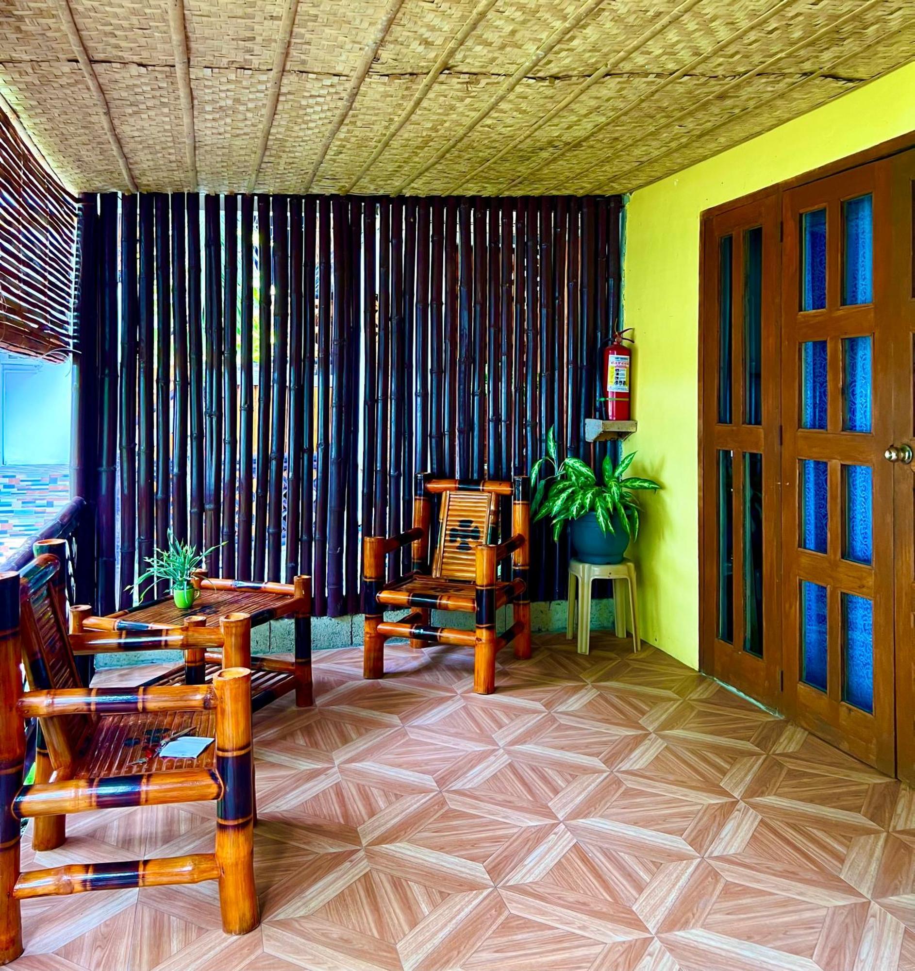 Treasure Beach Resort Carles Ngoại thất bức ảnh