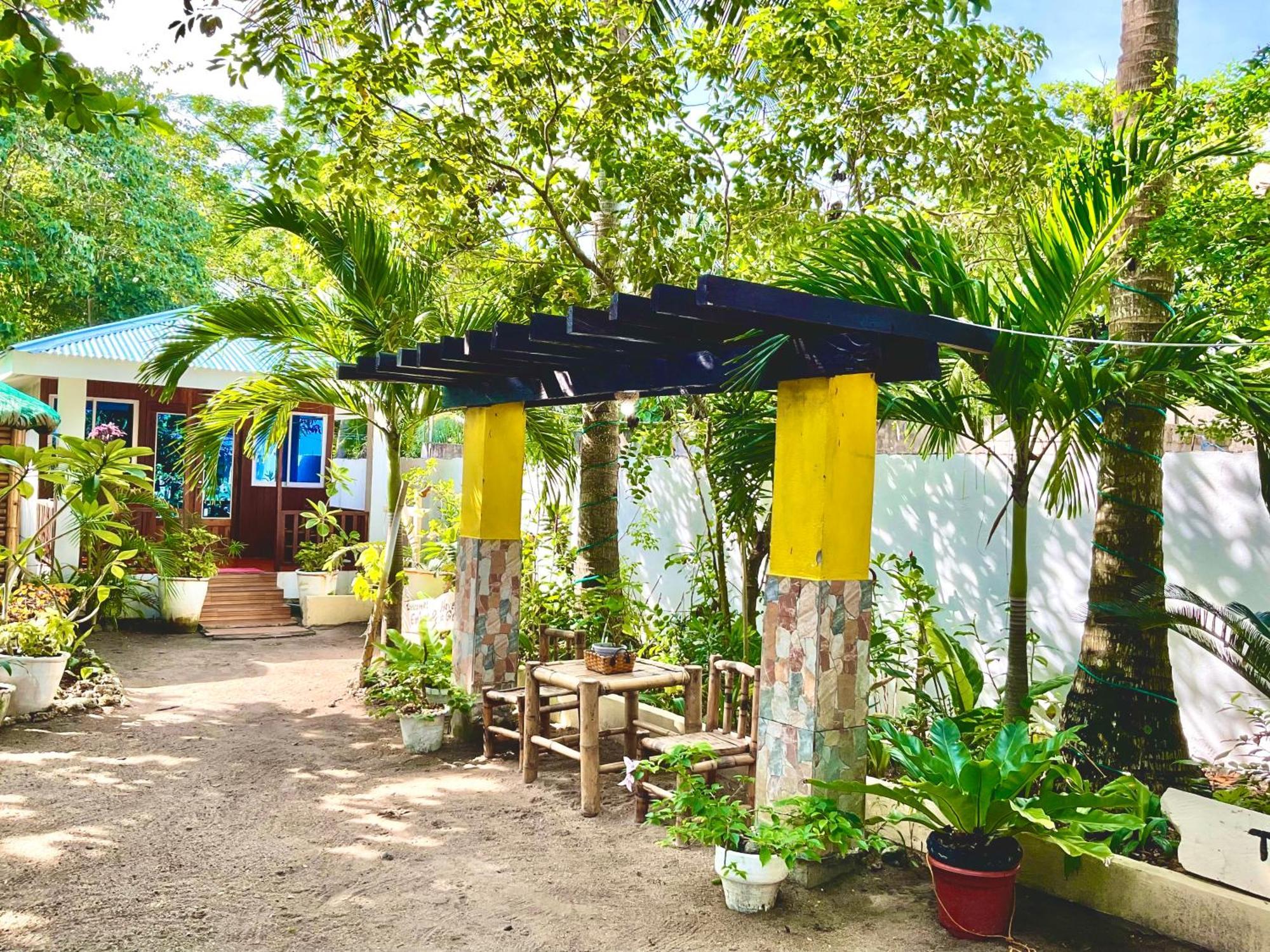 Treasure Beach Resort Carles Ngoại thất bức ảnh