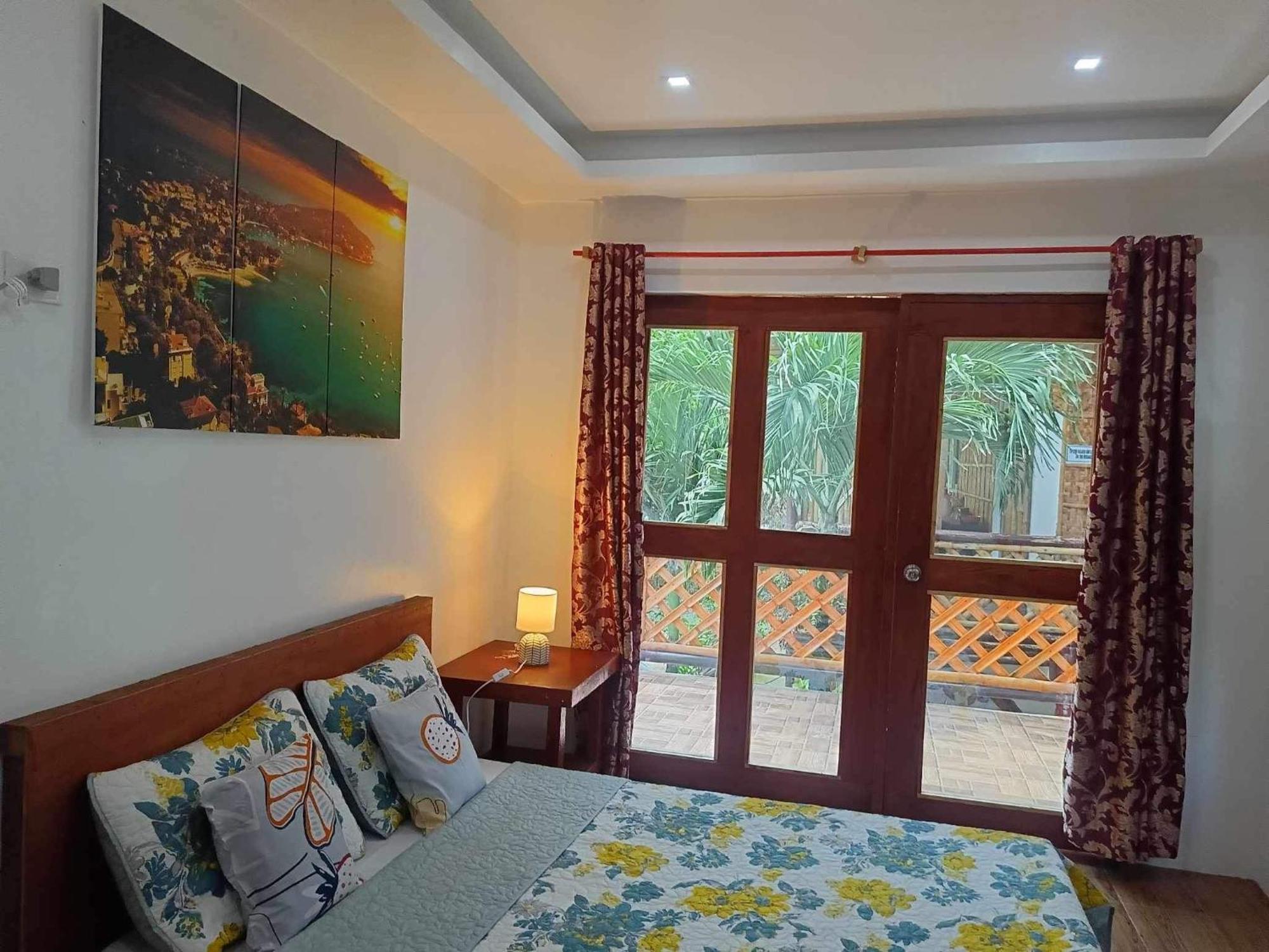 Treasure Beach Resort Carles Ngoại thất bức ảnh