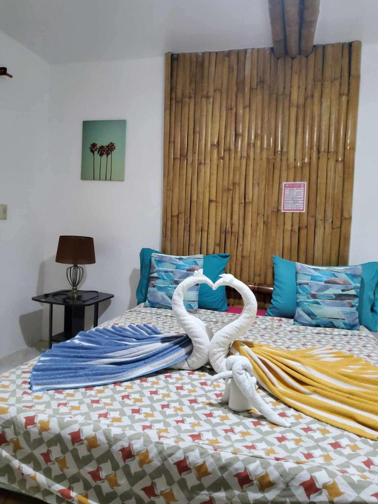 Treasure Beach Resort Carles Ngoại thất bức ảnh
